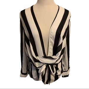 NWT Main Street Black & White Striped Peplum Top Sz L